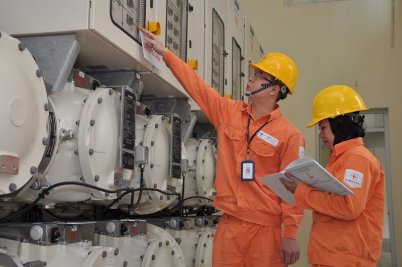 Đà Nẵng khen thưởng ngành điện trong công tác phục vụ APEC